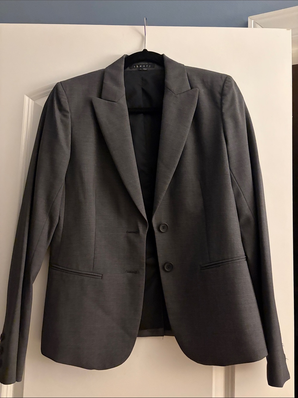 Theory Women's Charcoal Gray Two-Button Blazer
